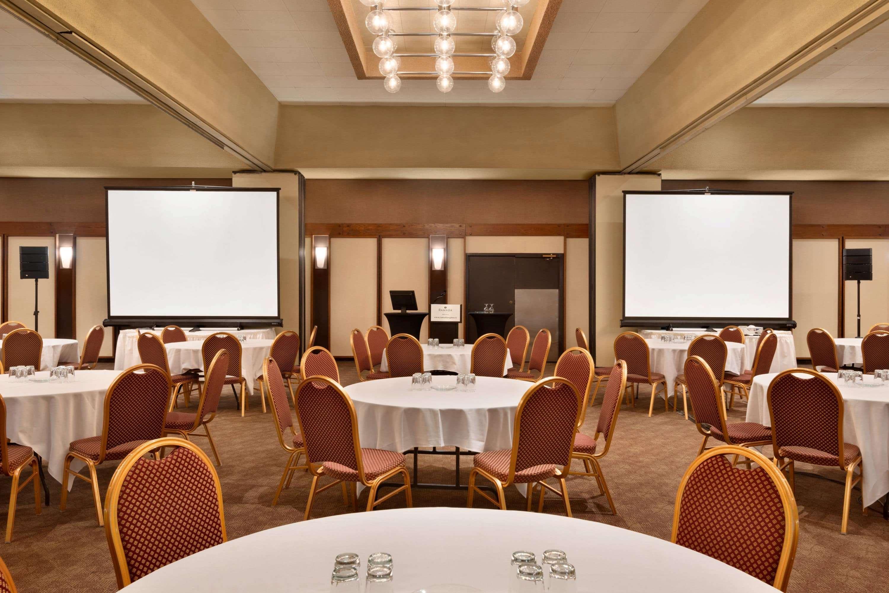 Ramada Plaza By Wyndham Regina Downtown Hotel Luaran gambar
